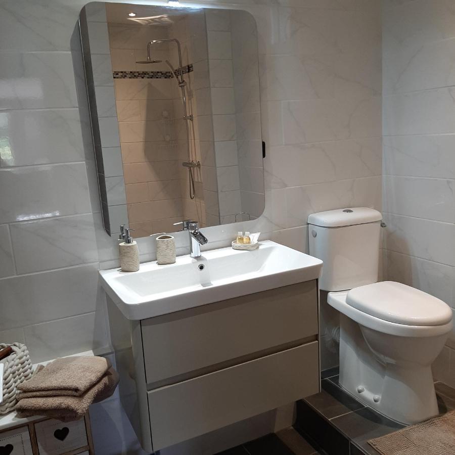 Le Val Daniniere B&B Adult Only Le Mesnil-Garnier Ngoại thất bức ảnh