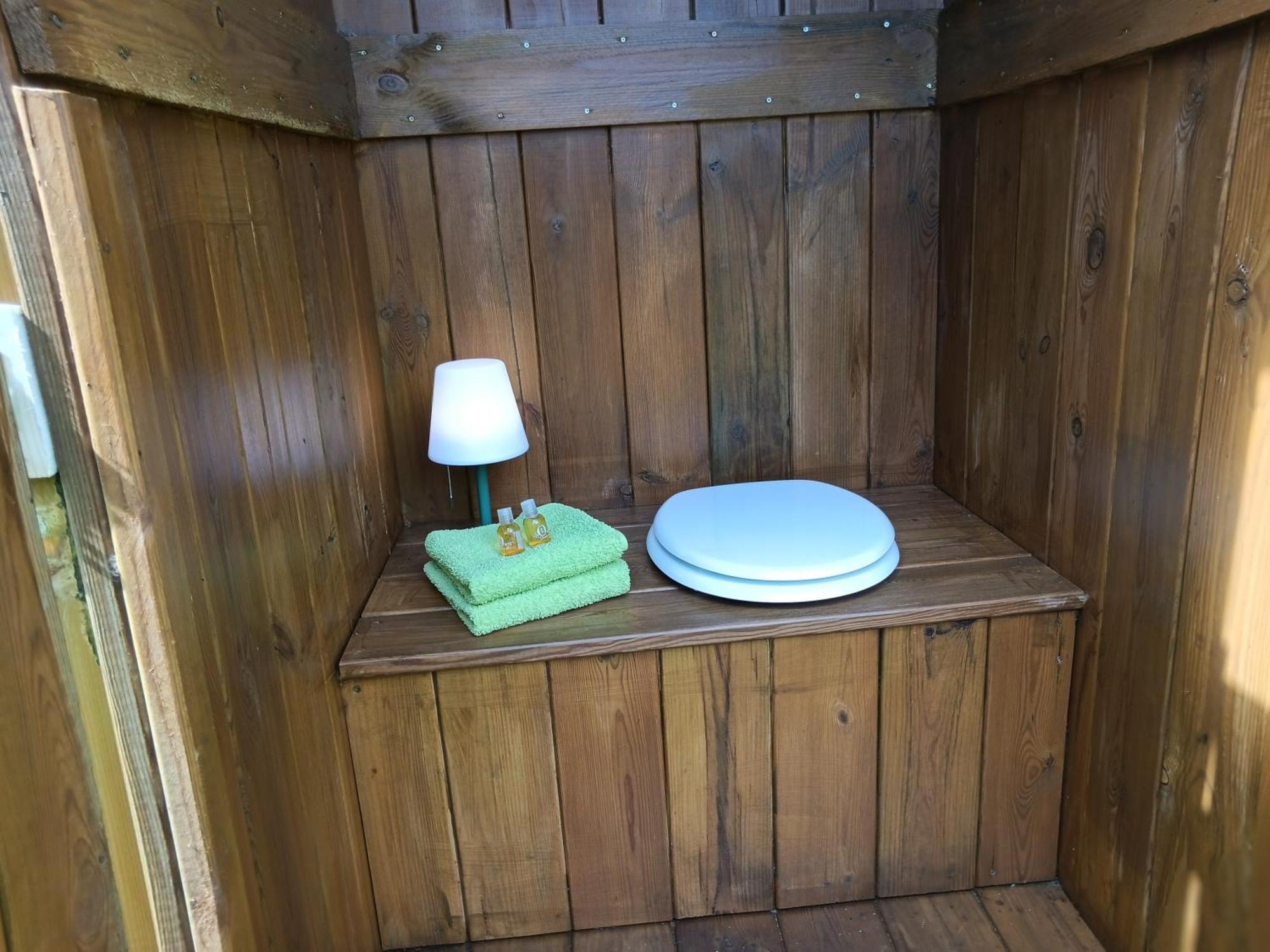 Le Val Daniniere B&B Adult Only Le Mesnil-Garnier Ngoại thất bức ảnh